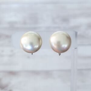 Vintage Clip On Earrings 0.75" Faux Pearl - Marks/Condition Issues